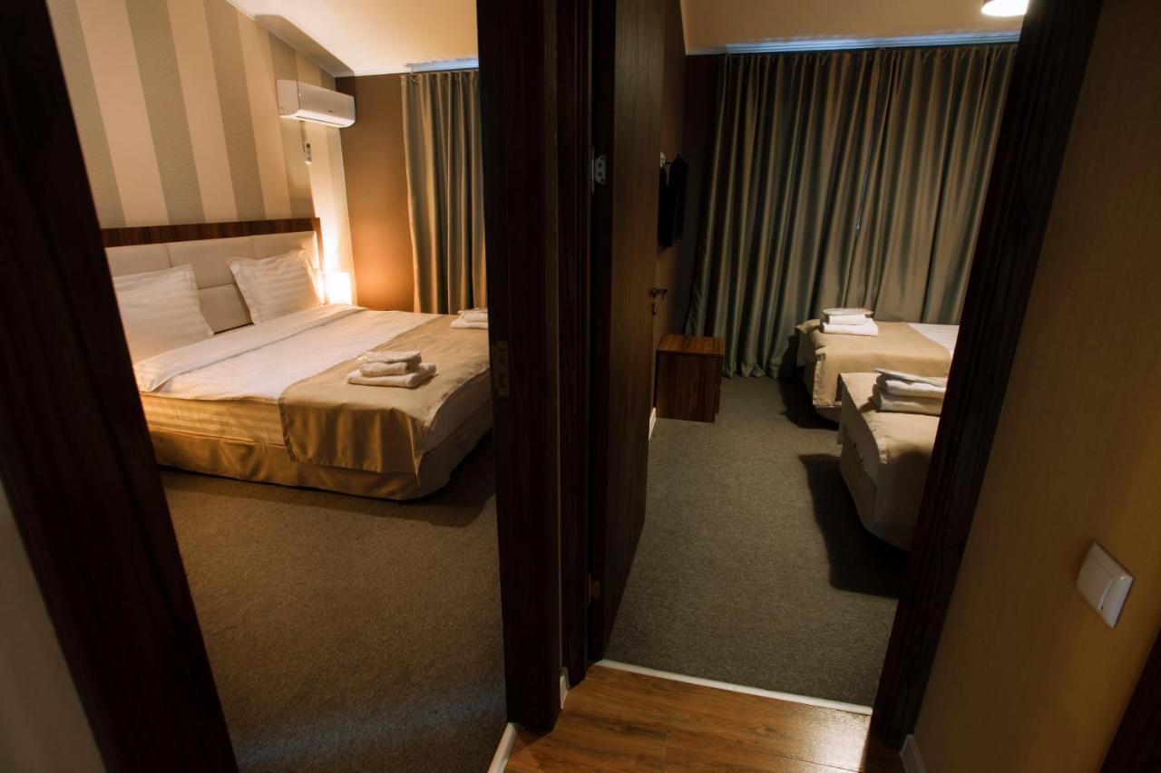 Apart Hotel West Tiflis Dış mekan fotoğraf
