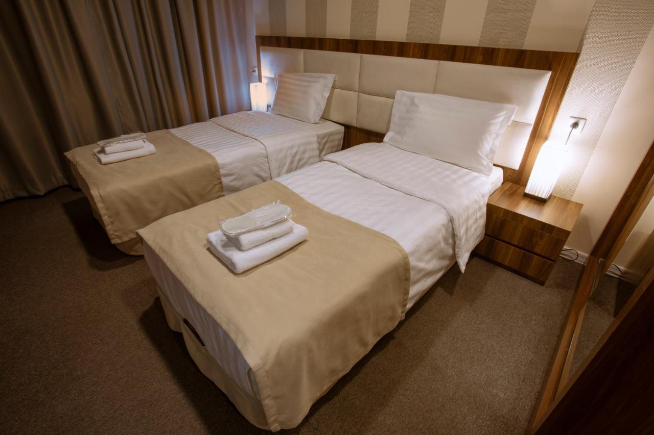 Apart Hotel West Tiflis Dış mekan fotoğraf